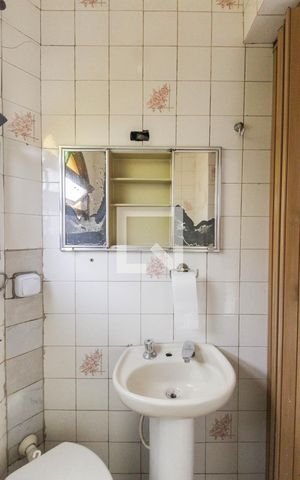 Casa para alugar com 100m², 2 quartos e sem vaga Casa para alugar com 100m², 2 quartos e sem vagaBanheiro