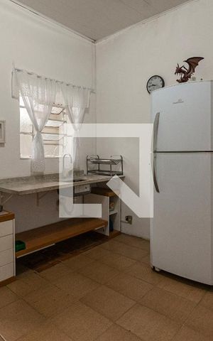 Casa à venda com 300m², 4 quartos e 3 vagas Casa à venda com 300m², 4 quartos e 3 vagasCozinha 1