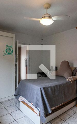 Casa à venda com 300m², 4 quartos e 3 vagas Casa à venda com 300m², 4 quartos e 3 vagasQuarto 2