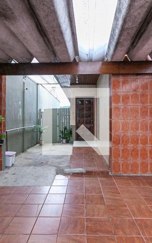Casa à venda com 300m², 4 quartos e 3 vagas