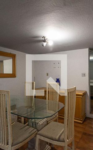 Casa à venda com 300m², 4 quartos e 3 vagas Casa à venda com 300m², 4 quartos e 3 vagasSala 2
