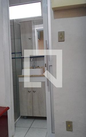 Apartamento para alugar com 60m², 2 quartos e sem vagaCloset