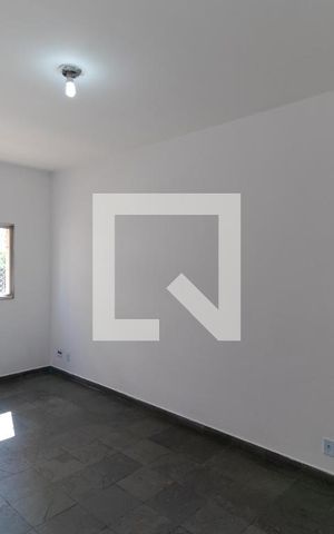 Apartamento à venda com 62m², 1 quarto e sem vaga Apartamento à venda com 62m², 1 quarto e sem vagaSalas