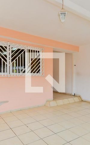 Casa à venda com 275m², 3 quartos e 3 vagasGaragem