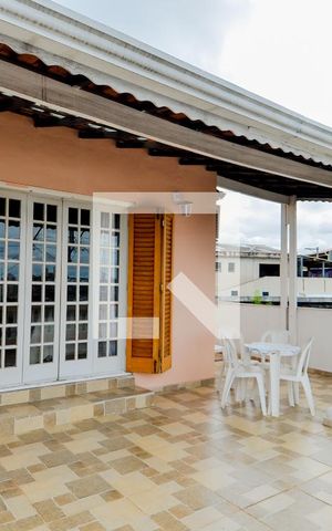 Casa à venda com 275m², 3 quartos e 3 vagasVaranda da Suíte 1