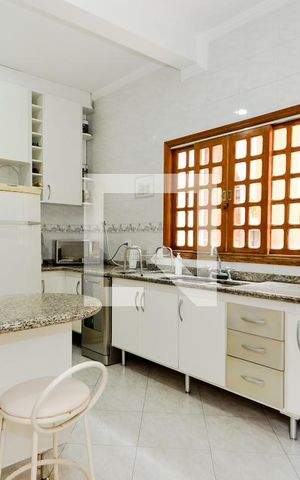 Casa à venda com 275m², 3 quartos e 3 vagasCozinha