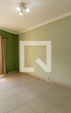 Apartamento à venda com 80m², 2 quartos e sem vagaSala