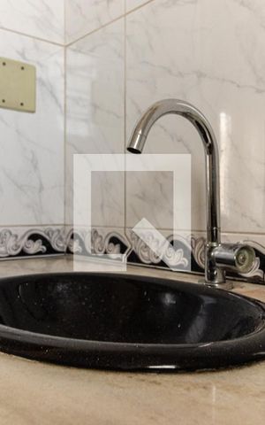 Apartamento à venda com 80m², 2 quartos e sem vagaBanheiro - Torneira