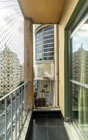 Apartamento à venda com 80m², 2 quartos e sem vagaVaranda