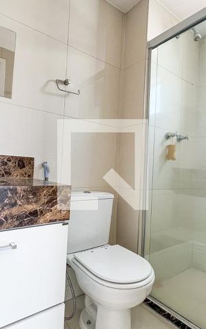 Apartamento para alugar com 60m², 2 quartos e 2 vagasBanheiro do Quarto 2