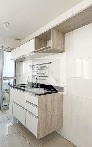 Apartamento para alugar com 60m², 2 quartos e 2 vagasCozinha