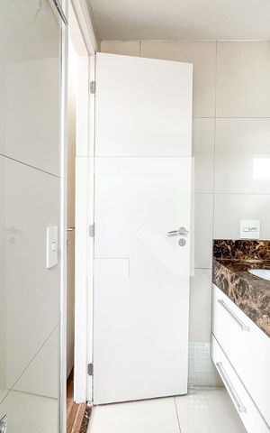 Apartamento para alugar com 60m², 2 quartos e 2 vagasBanheiro do Quarto 2
