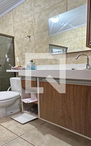 Casa à venda com 400m², 3 quartos e 4 vagasBanheiro 1