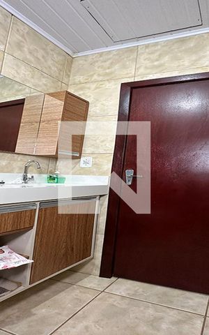 Casa à venda com 400m², 3 quartos e 4 vagasBanheiro 1