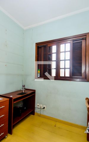 Casa à venda com 100m², 3 quartos e 2 vagasQuarto 2