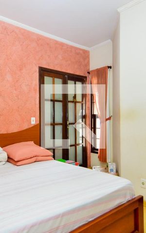 Casa à venda com 100m², 3 quartos e 2 vagasQuarto 3 - Suíte