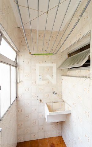 Apartamento para alugar com 78m², 3 quartos e sem vaga Apartamento para alugar com 78m², 3 quartos e sem vagaLavanderia