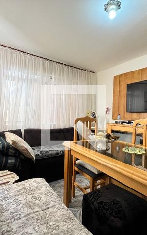 Casa à venda com 240m², 5 quartos e 3 vagas Casa à venda com 240m², 5 quartos e 3 vagasCasa 3 - Sala