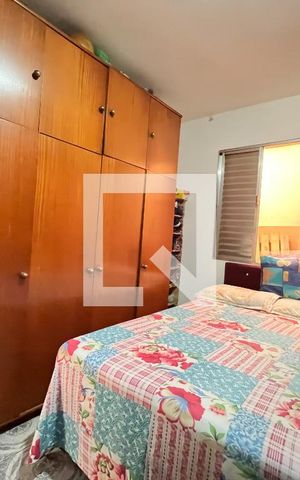 Casa à venda com 240m², 5 quartos e 3 vagas Casa à venda com 240m², 5 quartos e 3 vagasCasa 3 - Quarto 3