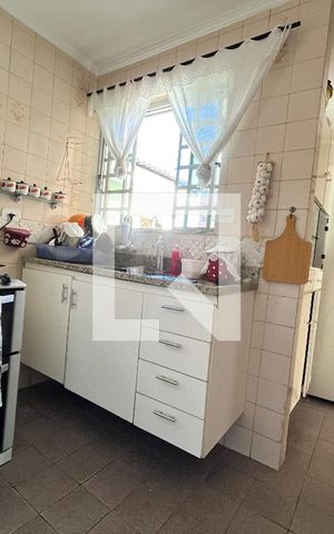 Casa à venda com 240m², 5 quartos e 3 vagas Casa à venda com 240m², 5 quartos e 3 vagasCasa 4 - Cozinha