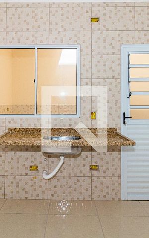 Casa de condomínio à venda com 80m², 2 quartos e 1 vaga Casa de condomínio à venda com 80m², 2 quartos e 1 vagaCozinha