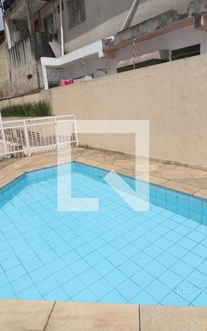 Apartamento para alugar com 55m², 2 quartos e 1 vagaÁrea comum - Piscina