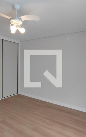 Casa de condomínio à venda com 360m², 3 quartos e 4 vagasQuarto suíte 2