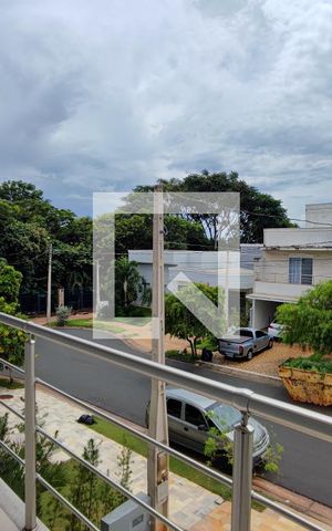 Casa de condomínio à venda com 360m², 3 quartos e 4 vagasVaranda Suíte master