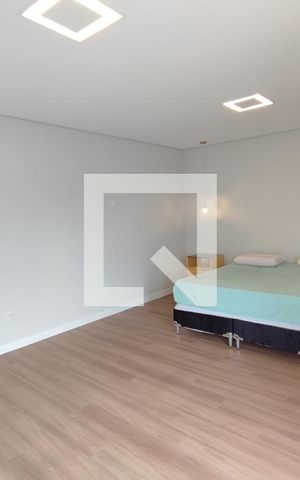Casa de condomínio à venda com 360m², 3 quartos e 4 vagasSuíte master