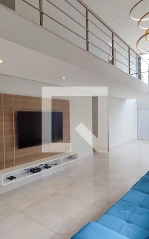 Casa de condomínio à venda com 360m², 3 quartos e 4 vagasSala de Estar
