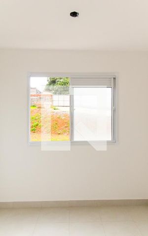 Apartamento para alugar com 32m², 2 quartos e sem vaga Apartamento para alugar com 32m², 2 quartos e sem vagaSala