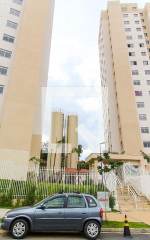 Apartamento para alugar com 32m², 2 quartos e sem vaga Apartamento para alugar com 32m², 2 quartos e sem vagaFachada