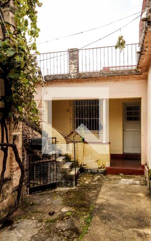 Casa à venda com 202m², 2 quartos e 2 vagasGaragem