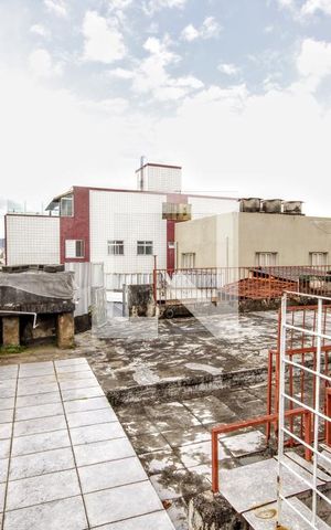 Casa à venda com 202m², 2 quartos e 2 vagasÁrea