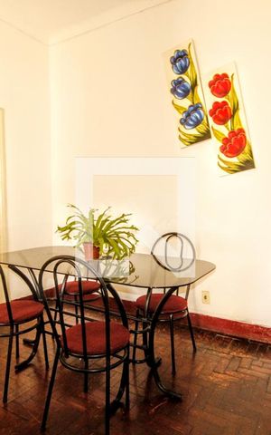 Casa à venda com 202m², 2 quartos e 2 vagasSala 1