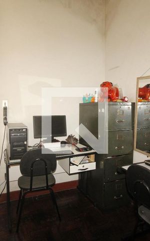 Casa à venda com 202m², 2 quartos e 2 vagasQuarto 2