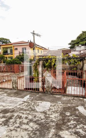 Casa à venda com 202m², 2 quartos e 2 vagasÁrea