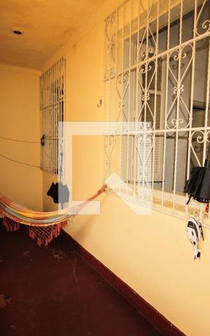 Casa à venda com 202m², 2 quartos e 2 vagasVaranda