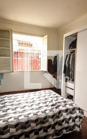 Casa à venda com 202m², 2 quartos e 2 vagasQuarto 1 