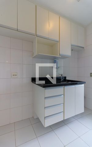 Apartamento para alugar com 49m², 2 quartos e 1 vaga Apartamento para alugar com 49m², 2 quartos e 1 vagaCozinha