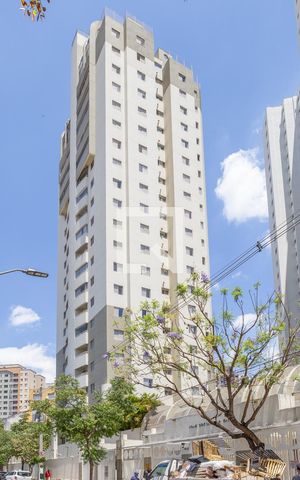 Apartamento para alugar com 49m², 2 quartos e 1 vaga Apartamento para alugar com 49m², 2 quartos e 1 vagaFachada