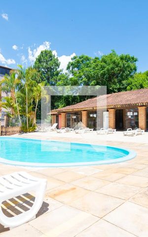 Apartamento à venda com 111m², 2 quartos e 1 vaga Apartamento à venda com 111m², 2 quartos e 1 vagaÁrea comum - Piscina