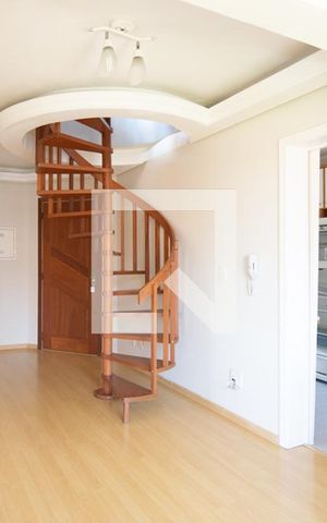 Apartamento à venda com 111m², 2 quartos e 1 vaga Apartamento à venda com 111m², 2 quartos e 1 vagaSala