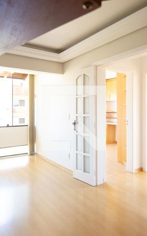 Apartamento à venda com 111m², 2 quartos e 1 vaga Apartamento à venda com 111m², 2 quartos e 1 vagaSala
