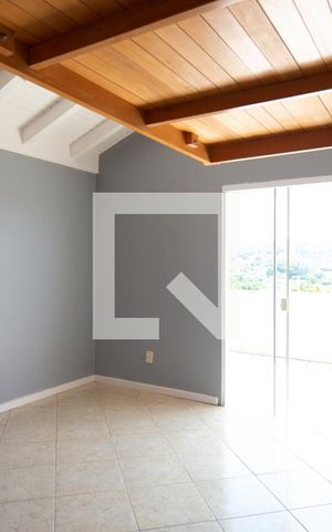Apartamento à venda com 111m², 2 quartos e 1 vaga Apartamento à venda com 111m², 2 quartos e 1 vagaCobertura