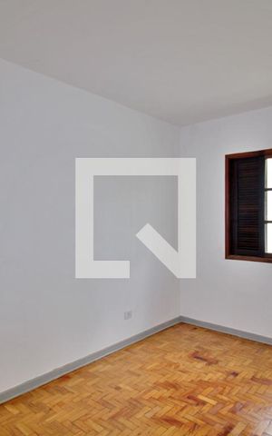 Casa para alugar com 250m², 2 quartos e 4 vagas Casa para alugar com 250m², 2 quartos e 4 vagasQuarto 2