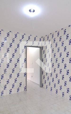 Casa para alugar com 250m², 2 quartos e 4 vagas Casa para alugar com 250m², 2 quartos e 4 vagasCozinha