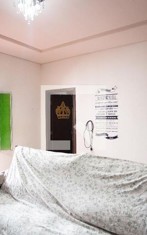 Casa à venda com 200m², 3 quartos e 5 vagas Casa à venda com 200m², 3 quartos e 5 vagasSala 2