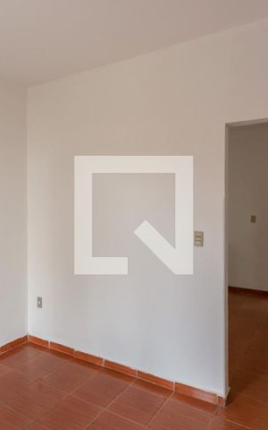 Casa para alugar com 125m², 3 quartos e sem vaga Casa para alugar com 125m², 3 quartos e sem vagaSala