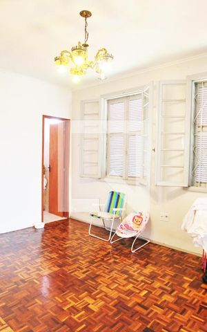 Casa à venda com 594m², 5 quartos e 8 vagasSala 2 - Casa 1